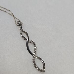 10k JWBR Designer Diamond Infinity Necklace